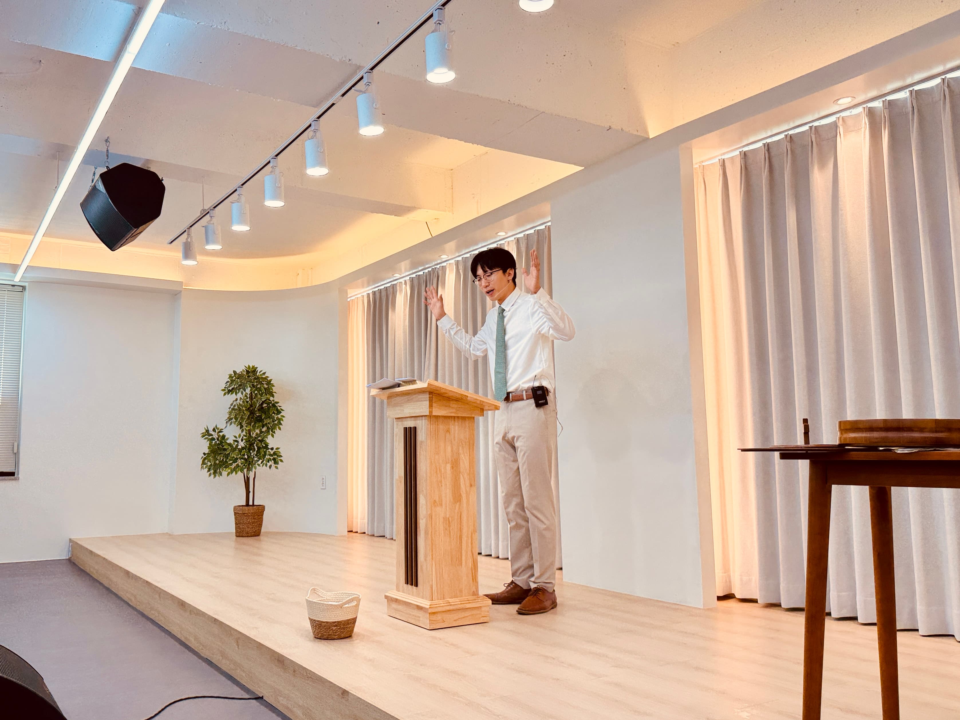 Pastor preaching during worship at Grace Presbyterian Church